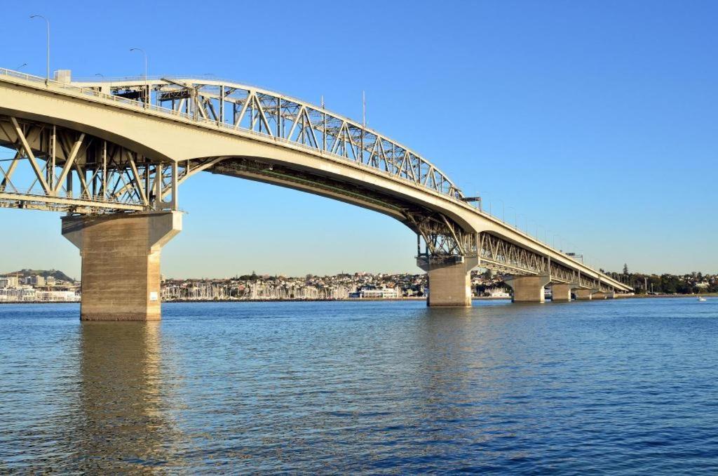 Vr Takapuna Auckland Eksteriør bilde The Coronado Bridge