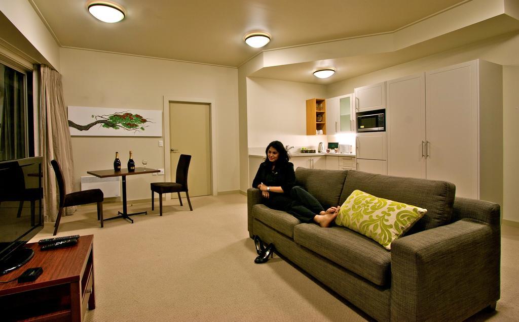 Vr Takapuna Auckland Eksteriør bilde A student apartment at the University of Western Australia